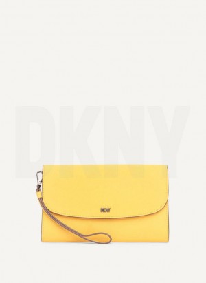 DKNY Sidney On A Chain Women's Wallets Yellow | Ireland_D1405