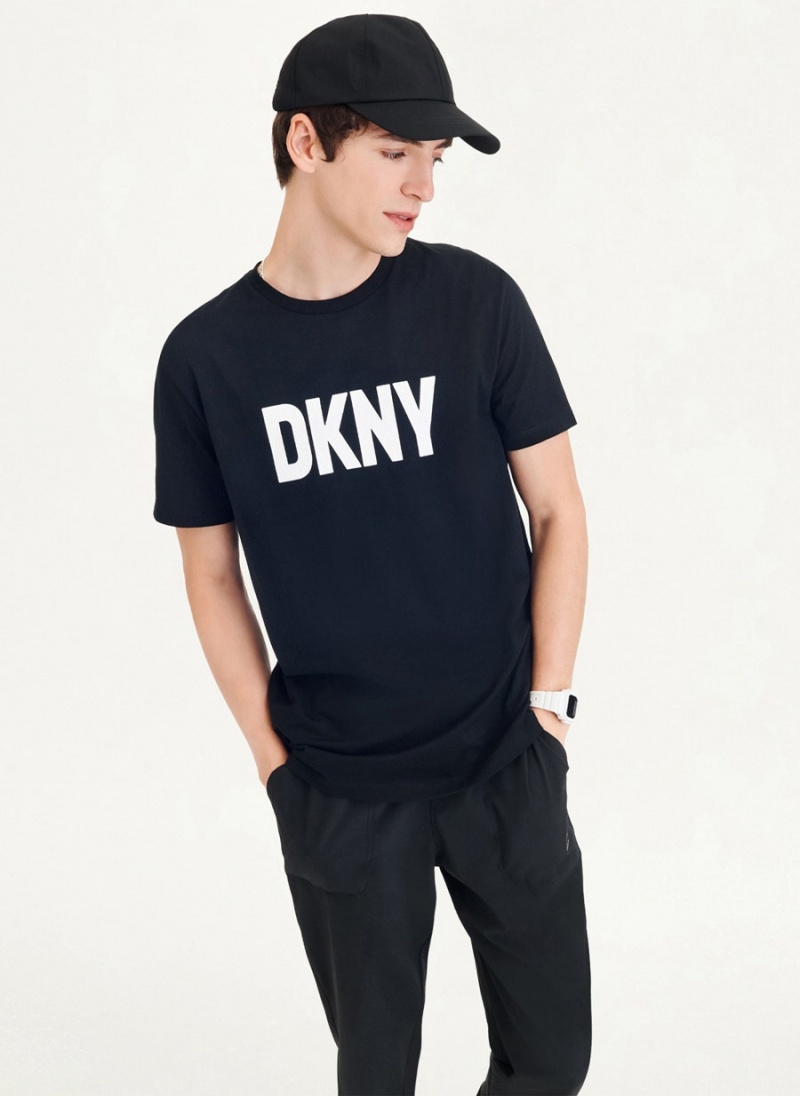 DKNY Clean Front Logo Men\'s T Shirts Black | Ireland_D0115