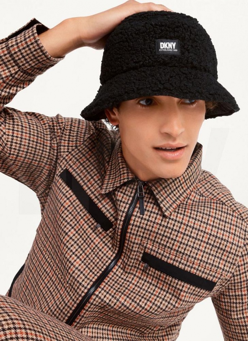 DKNY Reversible Quilt & Sherpa Bucket Men\'s Hats Black | Ireland_D0611